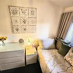 Leaf Tree Cottage, Close To Coast, Lakes And Fells Workington