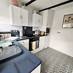 Feriehus Leaf Tree Cottage, Close To Coast, Lakes And Fells *