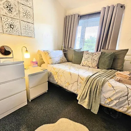 Leaf Tree Cottage, Close To Coast, Lakes And Fells Holiday home *