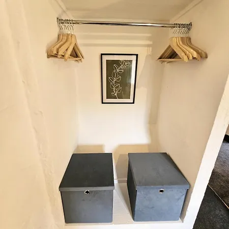 Leaf Tree Cottage, Close To Coast, Lakes And Fells