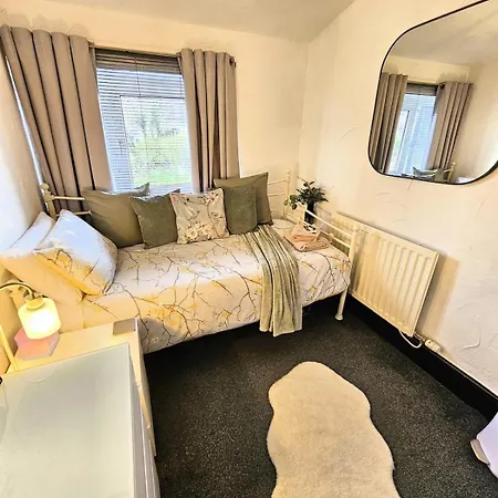 Leaf Tree Cottage, Close To Coast, Lakes And Fells